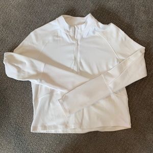 Lululemon white crop, mock neck pullover